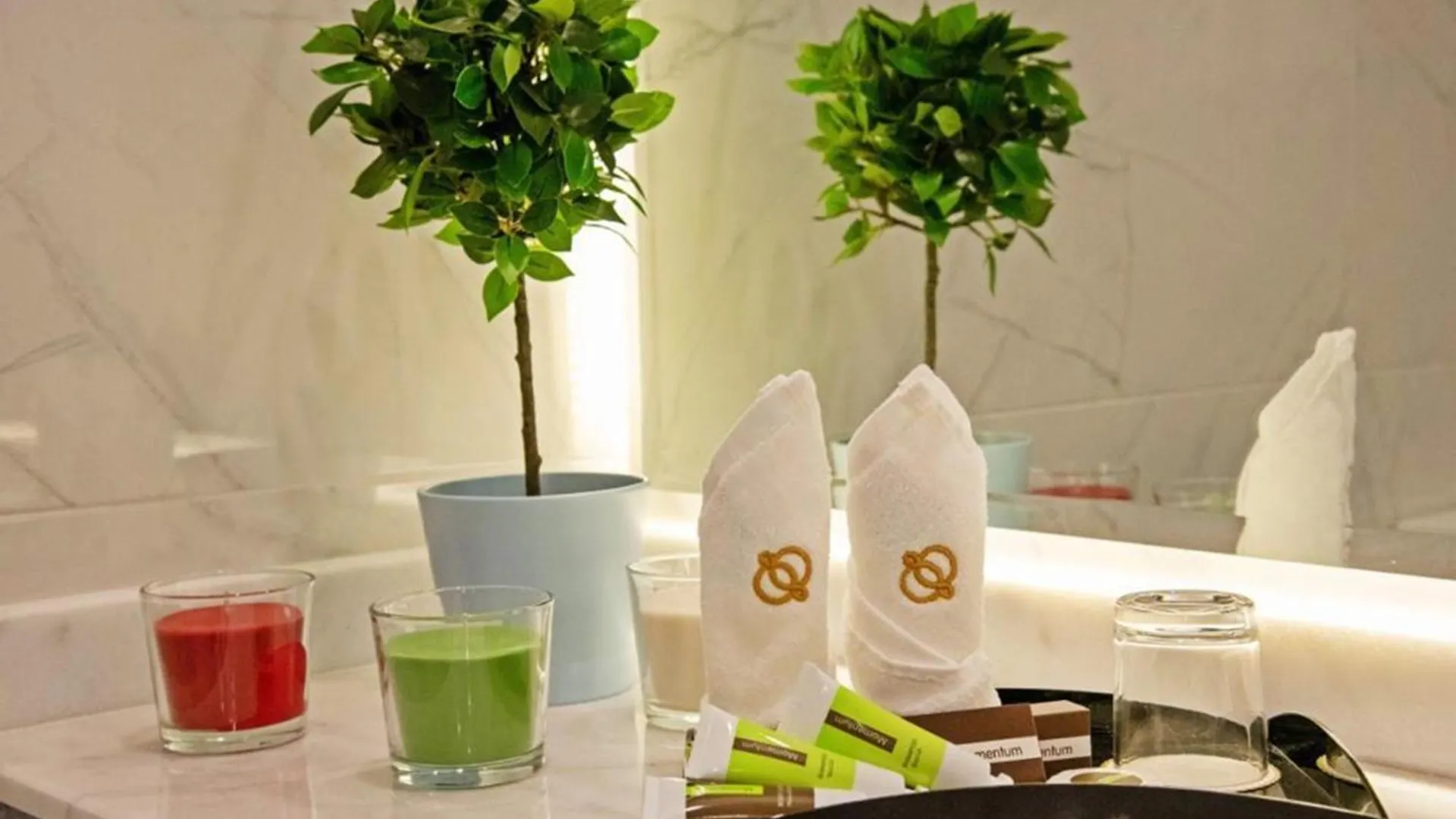 Sunday Emerald Hotel Jidda